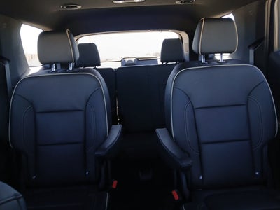 2023 Chevrolet Traverse FWD Premier