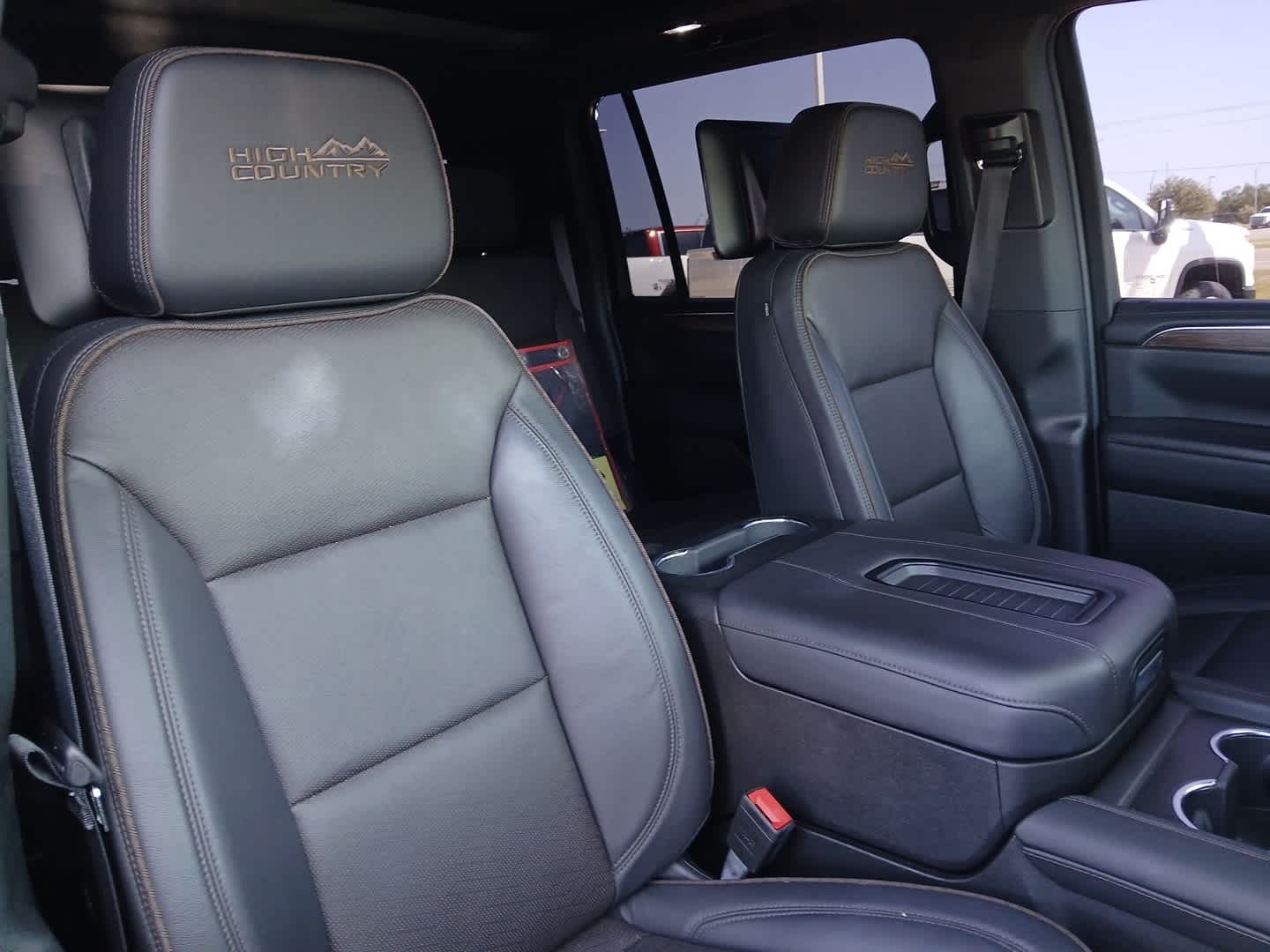 2024 Chevrolet Suburban 4WD High Country