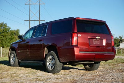 2020 Chevrolet Suburban 4WD LT