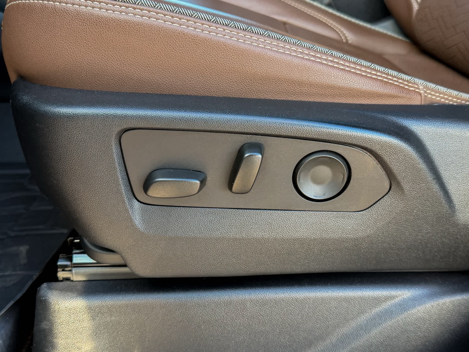 2023 Chevrolet Tahoe 4WD High Country