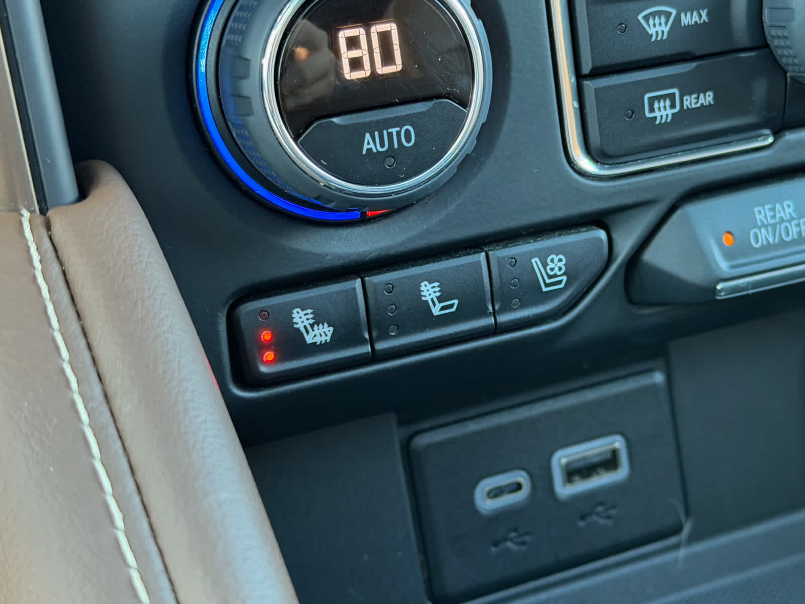 2023 Chevrolet Tahoe 4WD High Country