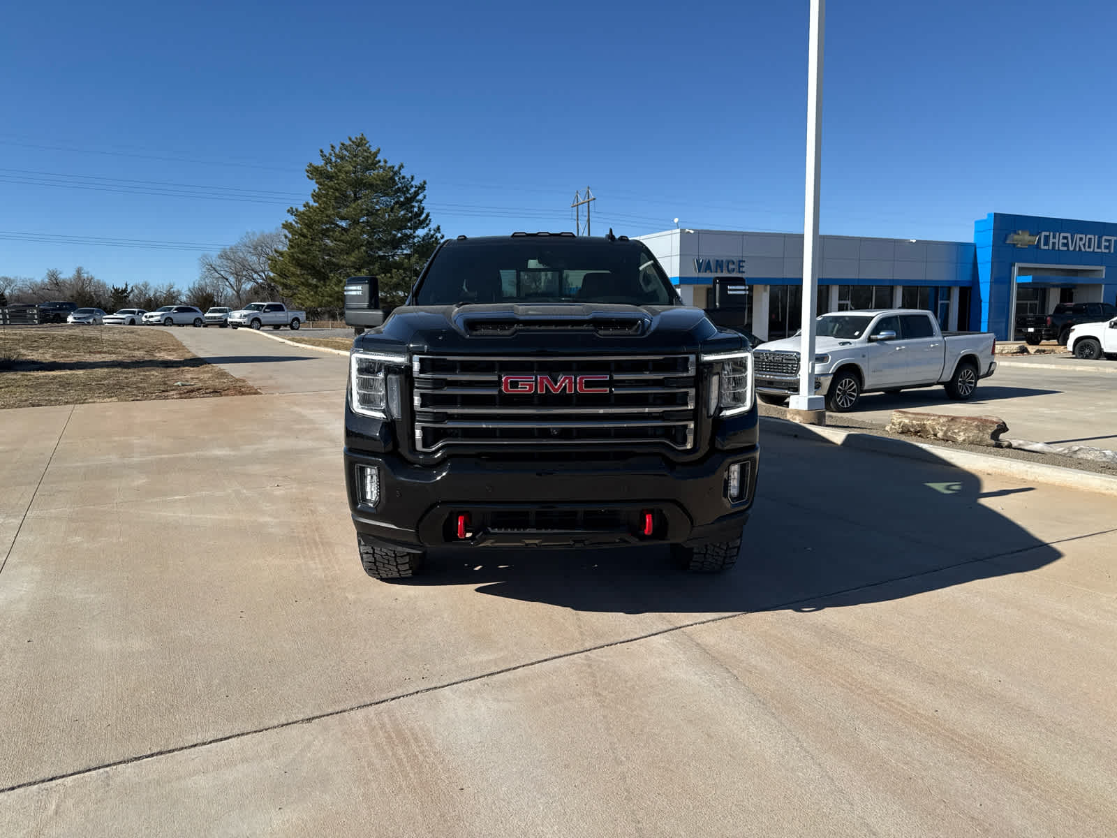 2023 GMC Sierra 2500HD 4WD Crew Cab Standard Bed AT4