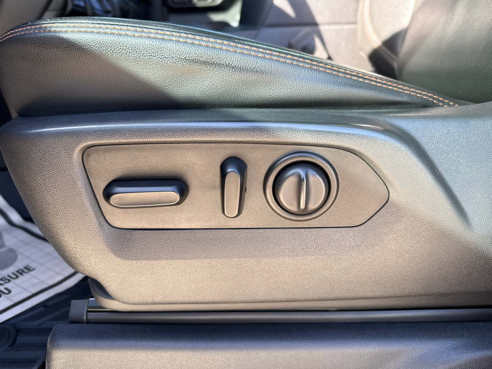 2020 GMC Sierra 2500HD 4WD Crew Cab Standard Bed AT4