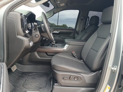 2026 GMC Sierra 1500 Crew Cab, Short Bed, SLT, 4WD
