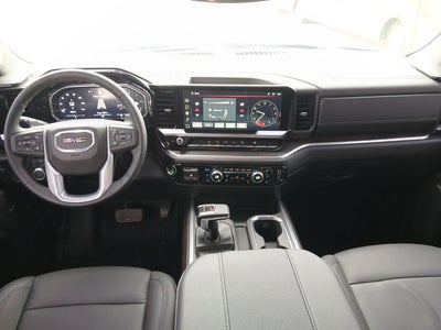 2026 GMC Sierra 1500 Crew Cab, Short Bed, SLT, 4WD