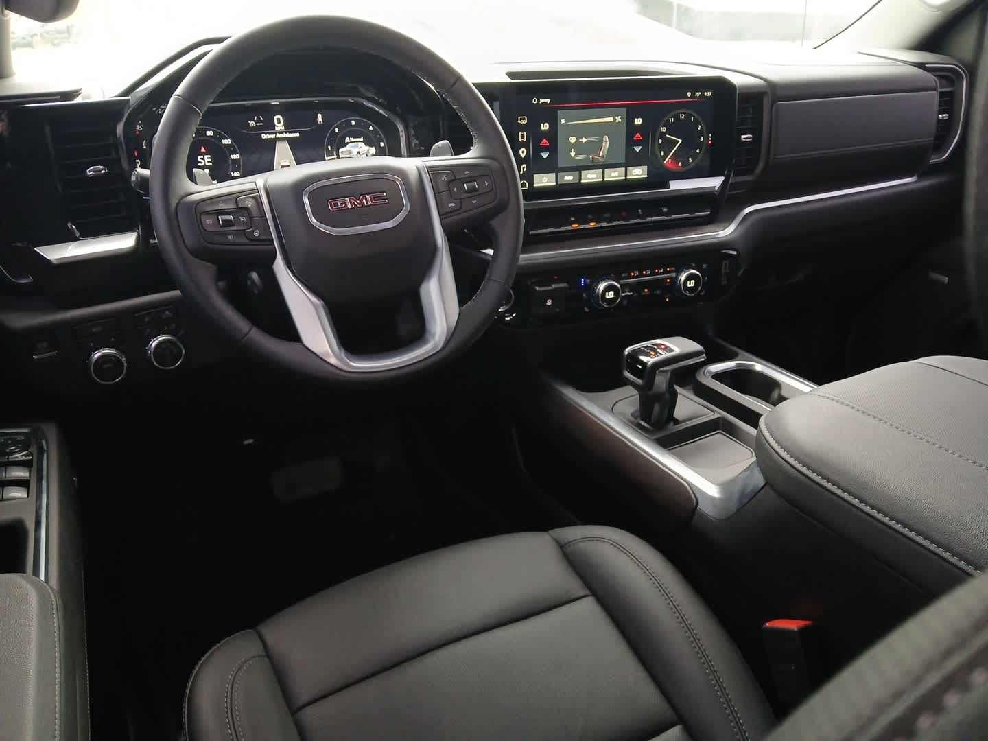 2026 GMC Sierra 1500 Crew Cab, Short Bed, SLT, 4WD