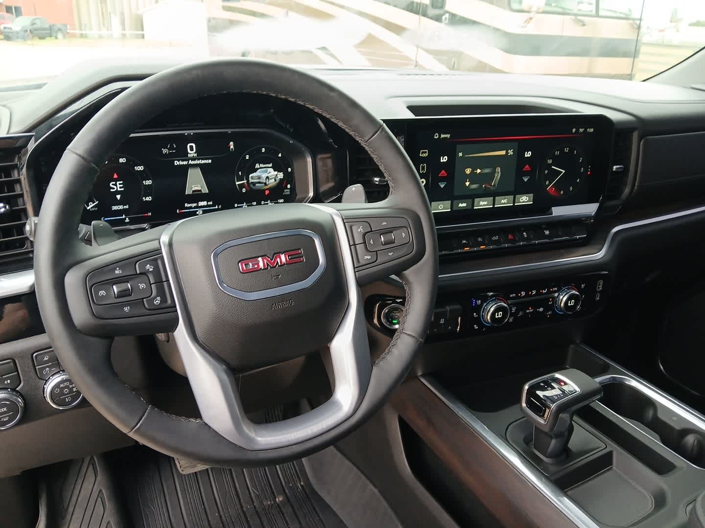 2026 GMC Sierra 1500 Crew Cab, Short Bed, SLT, 4WD