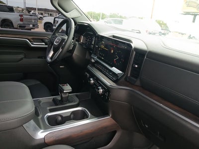 2026 GMC Sierra 1500 Crew Cab, Short Bed, SLT, 4WD