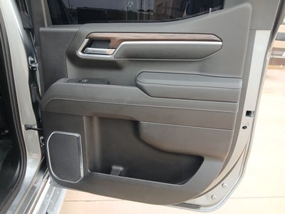 2026 GMC Sierra 1500 Crew Cab, Short Bed, SLT, 4WD