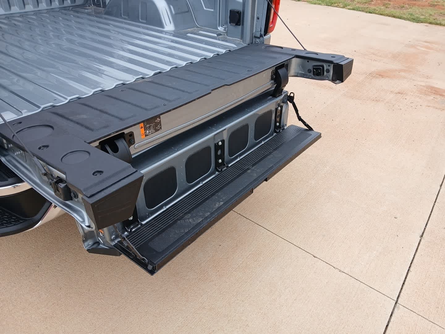 2026 GMC Sierra 1500 Crew Cab, Short Bed, SLT, 4WD
