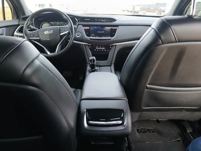 2025 Cadillac XT6 FWD Luxury