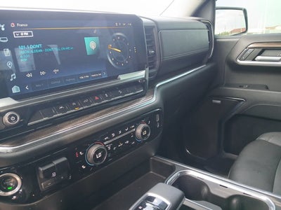 2023 Chevrolet Silverado 1500 4WD Crew Cab Short Bed RST