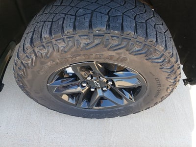 2024 Chevrolet Silverado 1500 4WD Crew Cab Short Bed LT Trail Boss