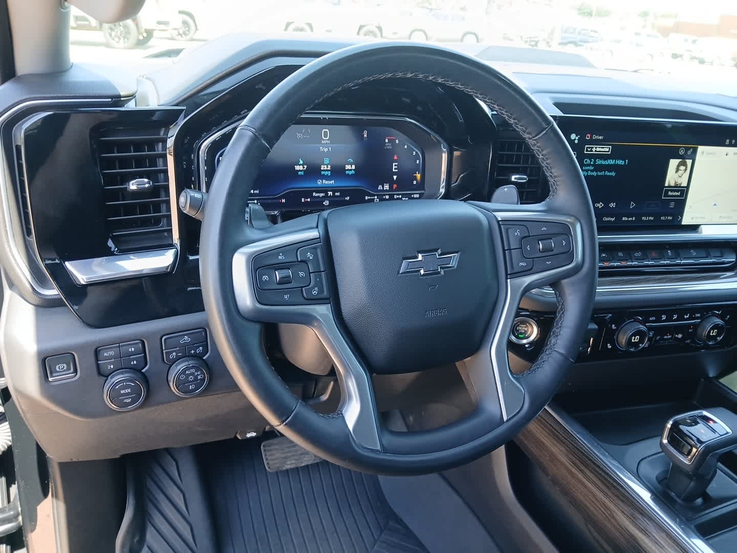 2024 Chevrolet Silverado 1500 4WD Crew Cab Short Bed LT Trail Boss