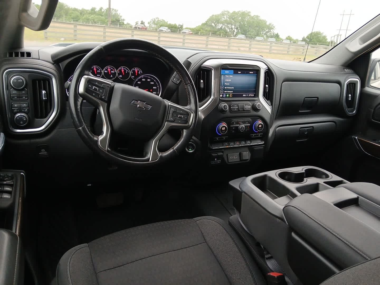 2021 Chevrolet Silverado 1500 4WD Crew Cab Short Bed RST