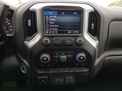 2021 Chevrolet Silverado 1500 4WD Crew Cab Short Bed RST