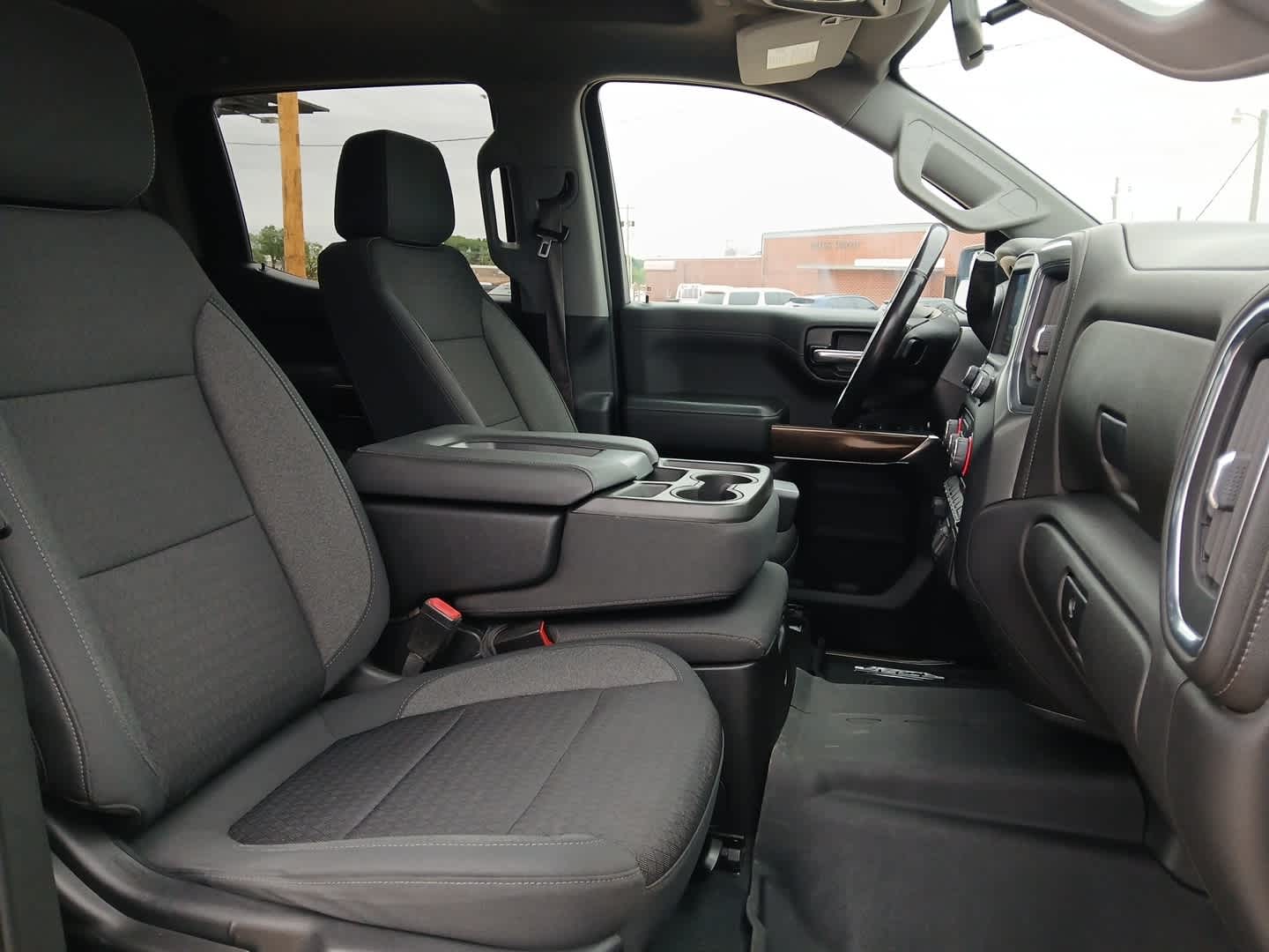 2021 Chevrolet Silverado 1500 4WD Crew Cab Short Bed RST