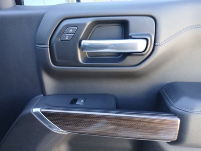 2020 Chevrolet Silverado 1500 4WD Crew Cab Short Bed RST