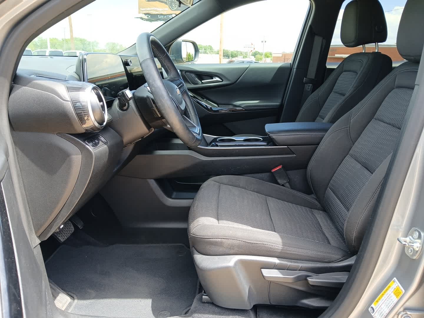 2025 Chevrolet Equinox FWD LT