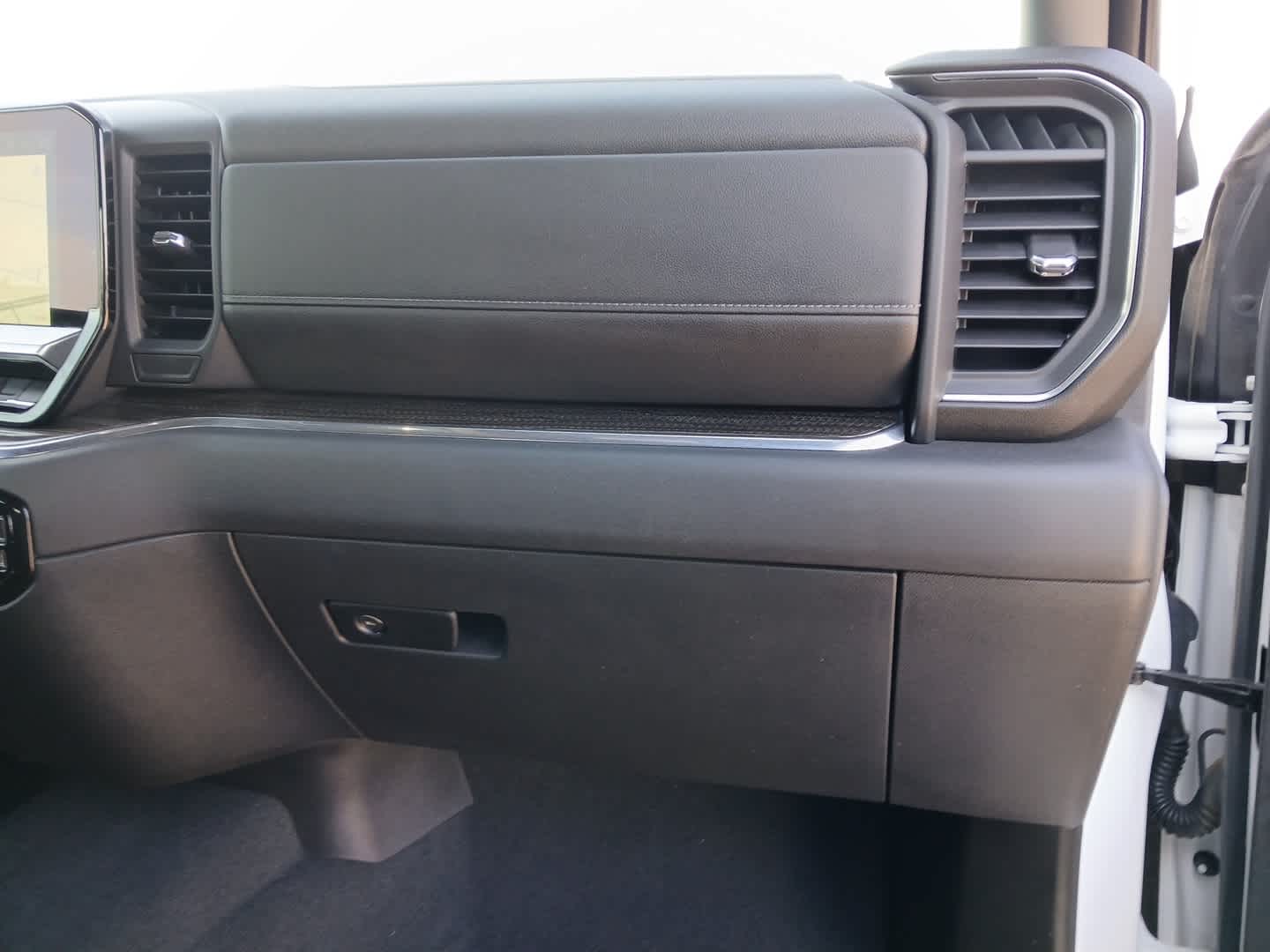 2023 GMC Sierra 1500 4WD Crew Cab Short Box Elevation with 3VL