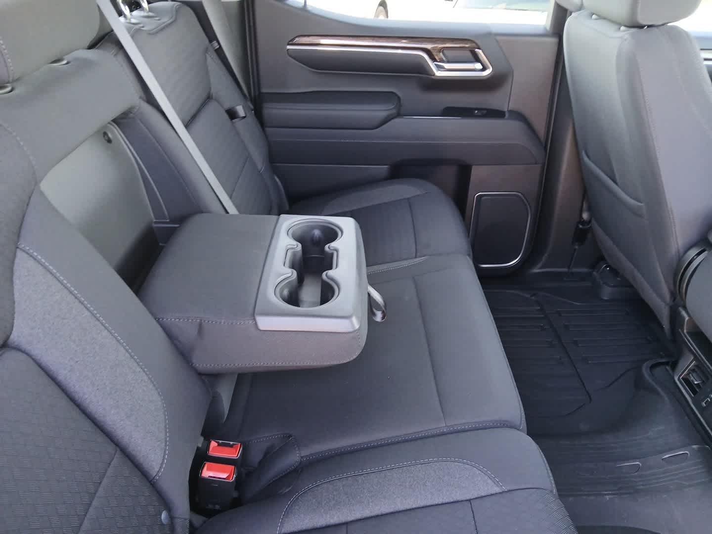 2023 GMC Sierra 1500 4WD Crew Cab Short Box Elevation with 3VL