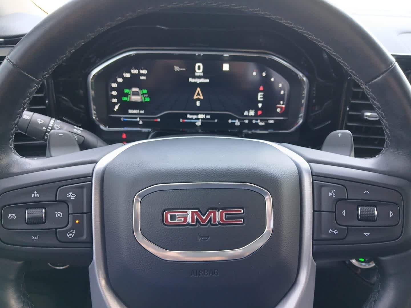2022 GMC Sierra 1500 4WD Crew Cab Short Box SLT