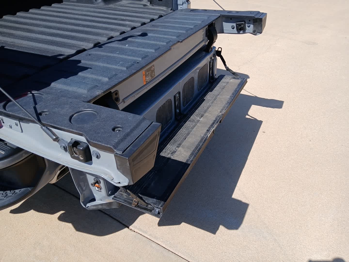2025 GMC Sierra 1500 4WD Crew Cab Short Box AT4