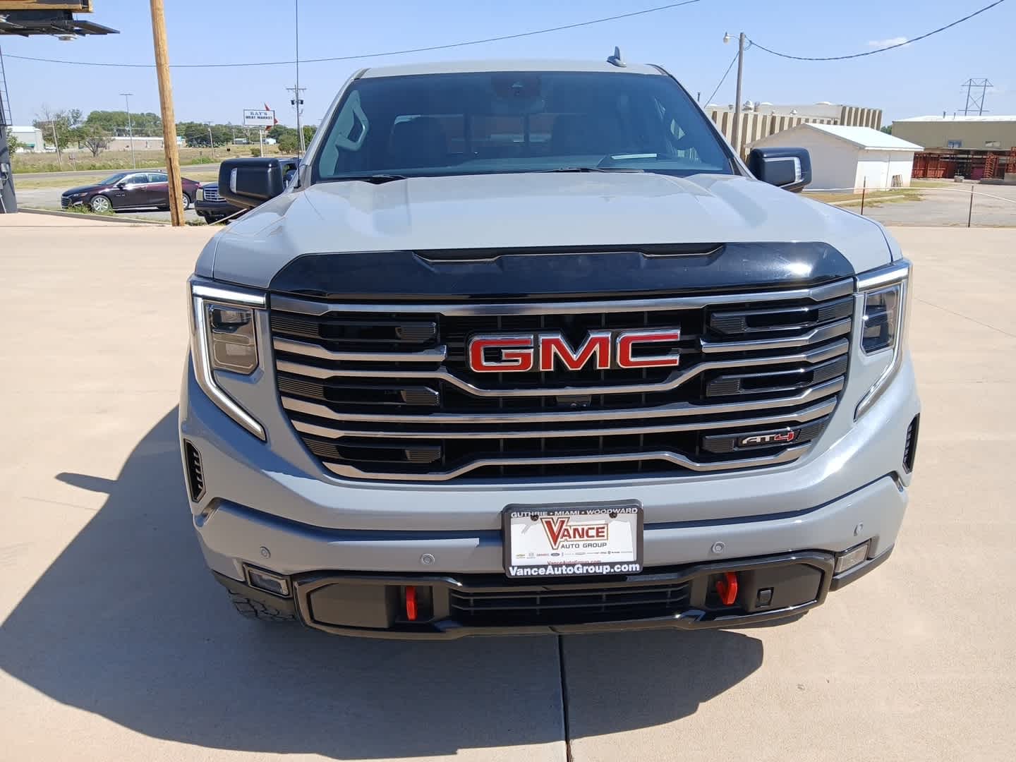 2025 GMC Sierra 1500 4WD Crew Cab Short Box AT4