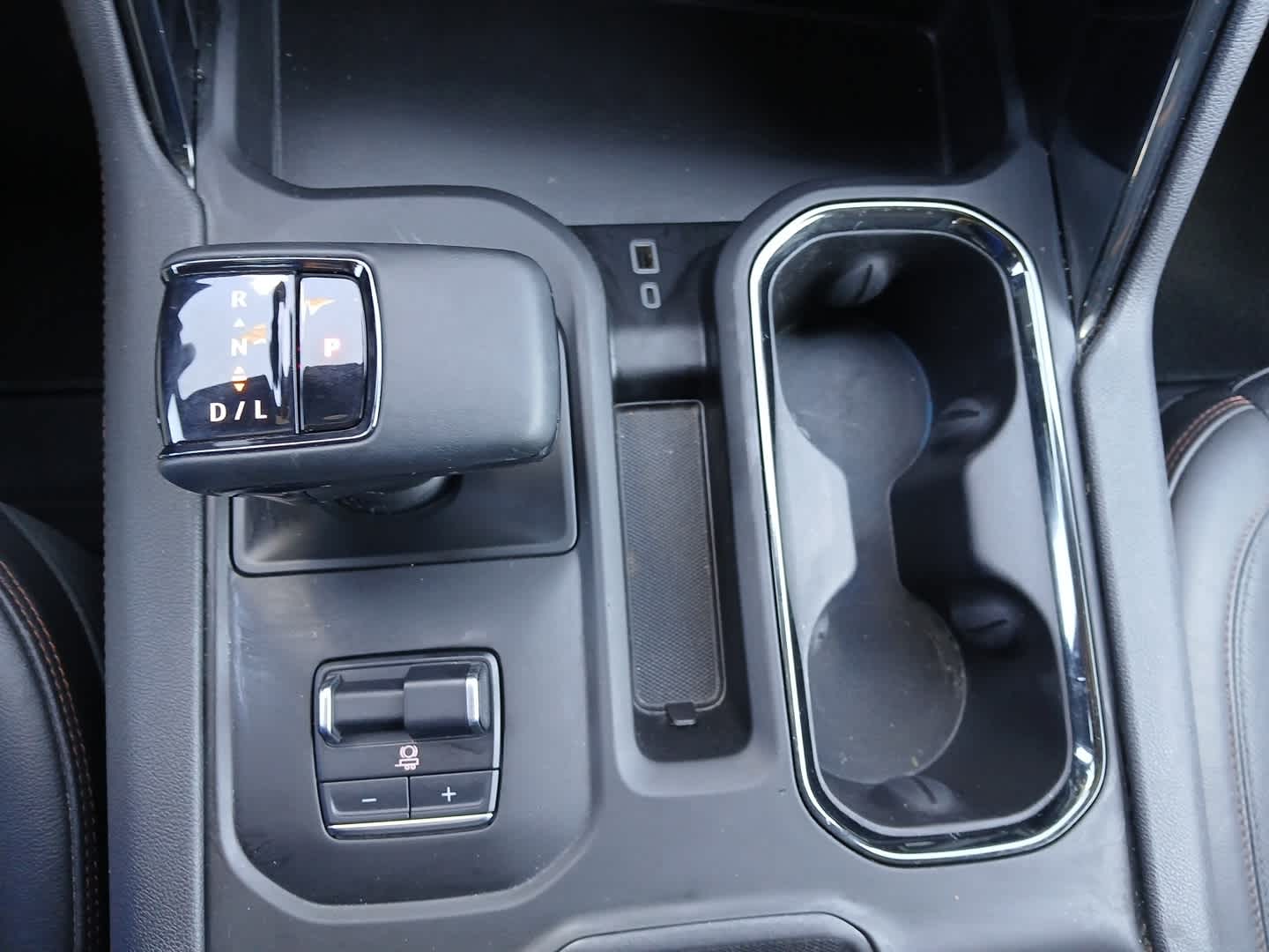 2025 GMC Sierra 1500 4WD Crew Cab Short Box AT4