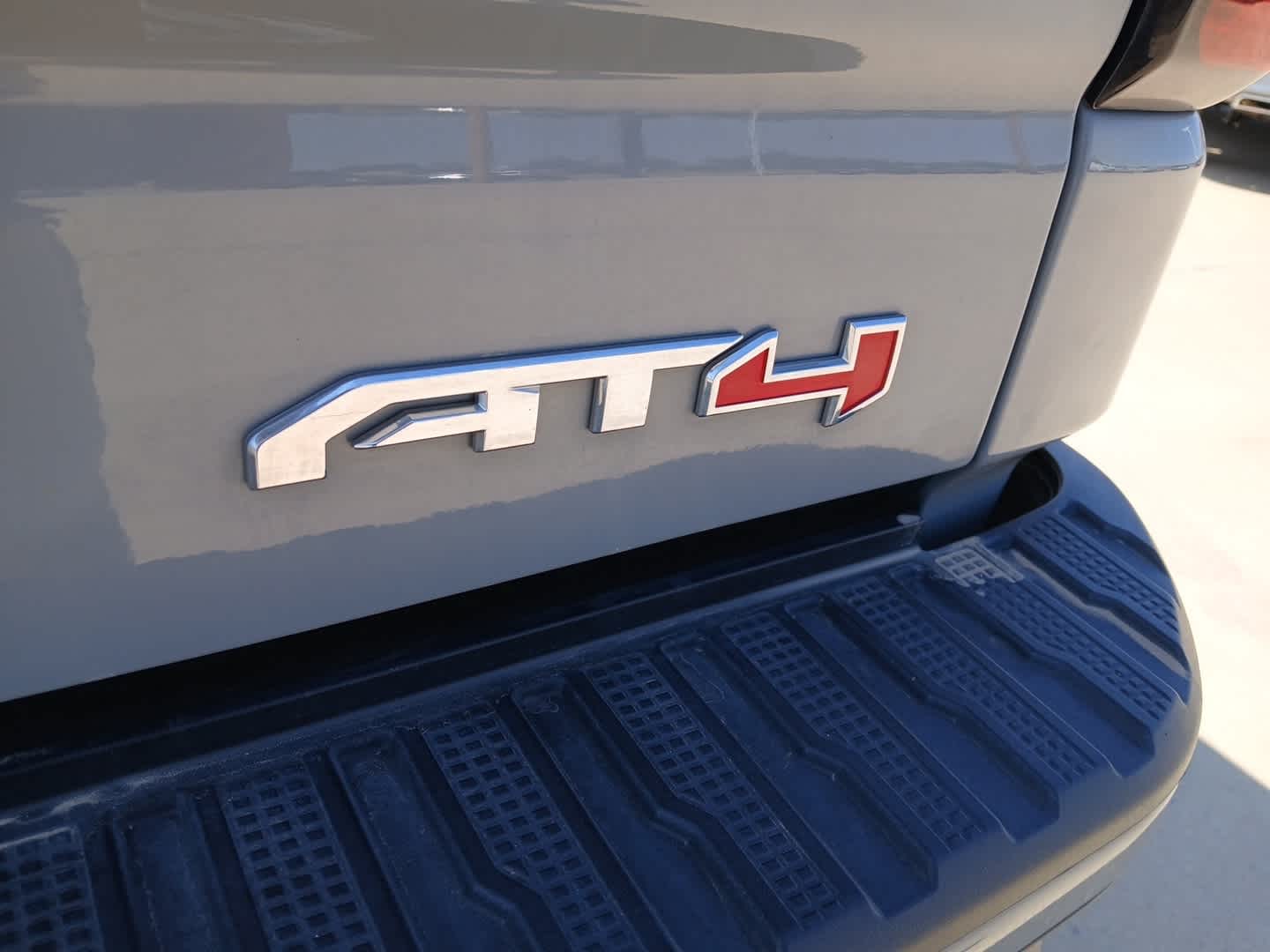 2025 GMC Sierra 1500 4WD Crew Cab Short Box AT4