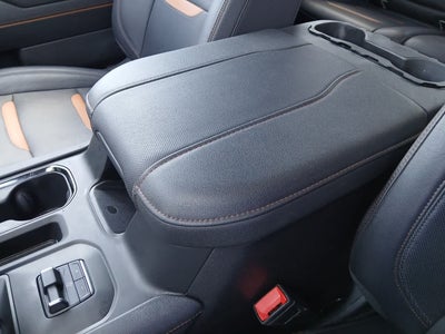 2025 GMC Sierra 1500 4WD Crew Cab Short Box AT4