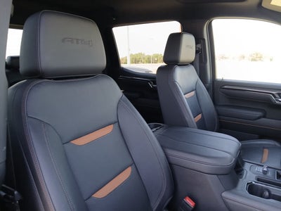 2025 GMC Sierra 1500 4WD Crew Cab Short Box AT4