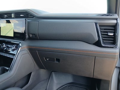 2025 GMC Sierra 1500 4WD Crew Cab Short Box AT4