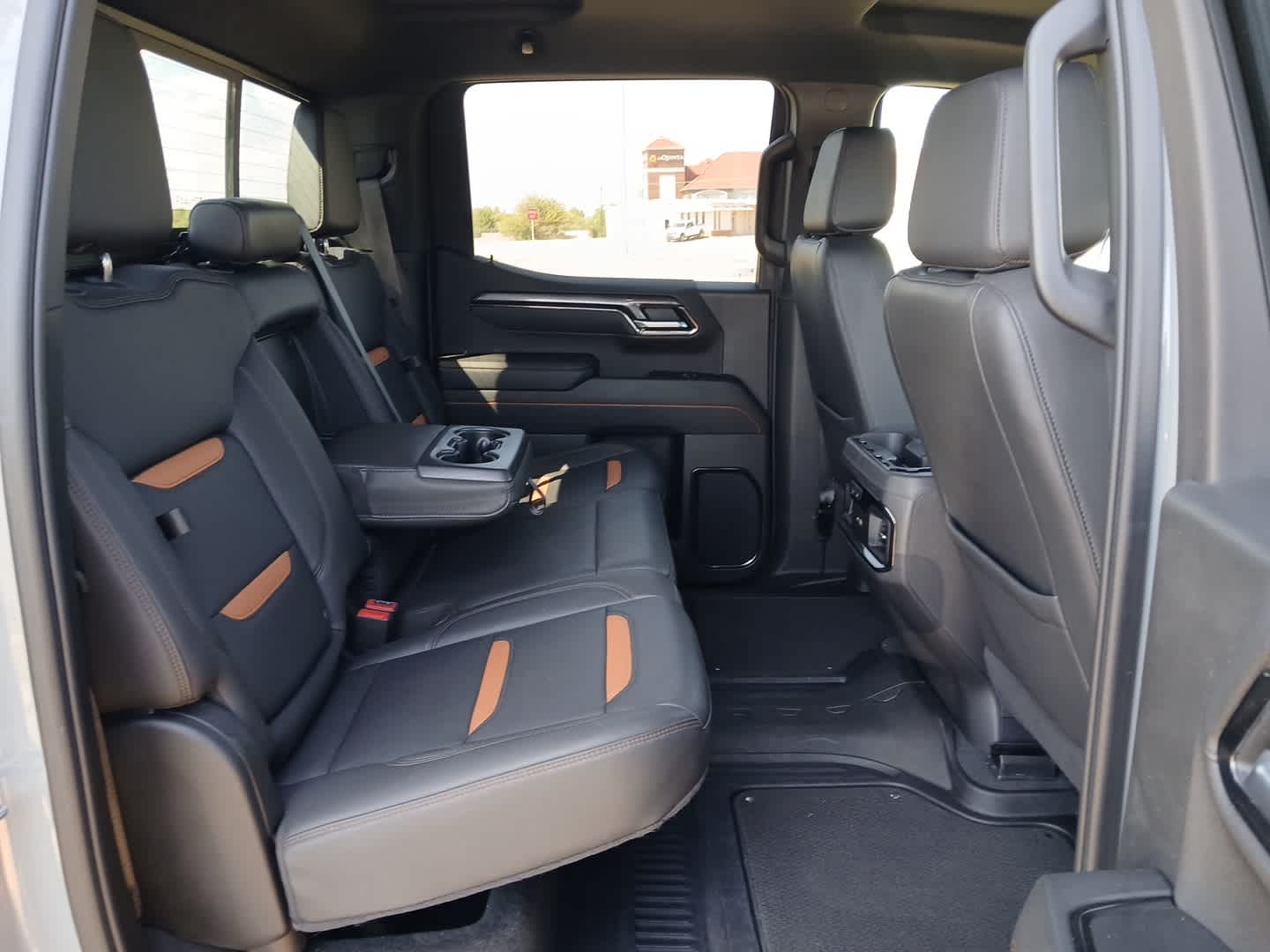2025 GMC Sierra 1500 4WD Crew Cab Short Box AT4
