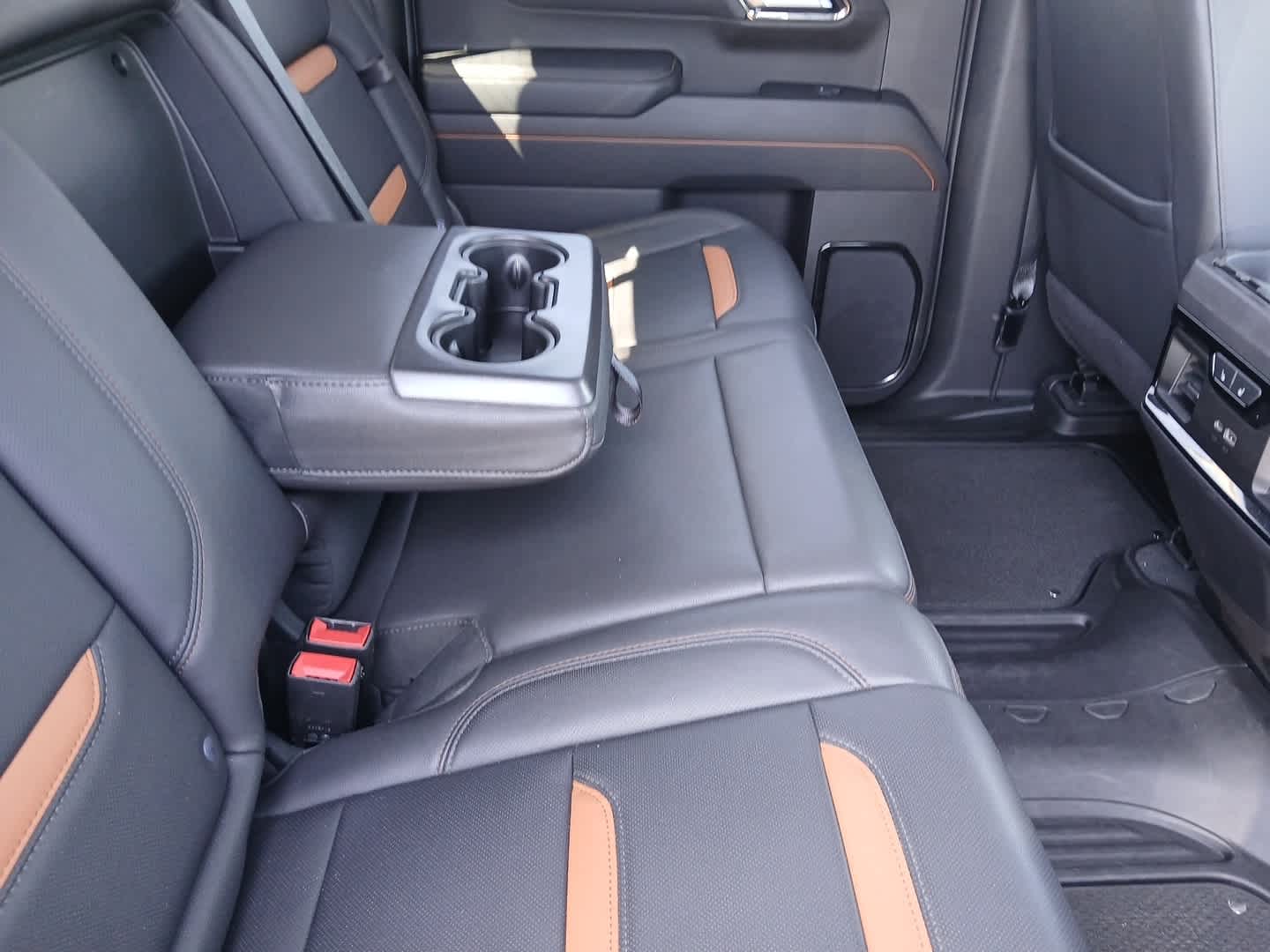 2025 GMC Sierra 1500 4WD Crew Cab Short Box AT4