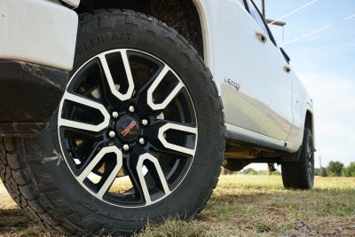 2026 GMC Sierra 1500 Crew Cab, Standard Bed, AT4, 4WD