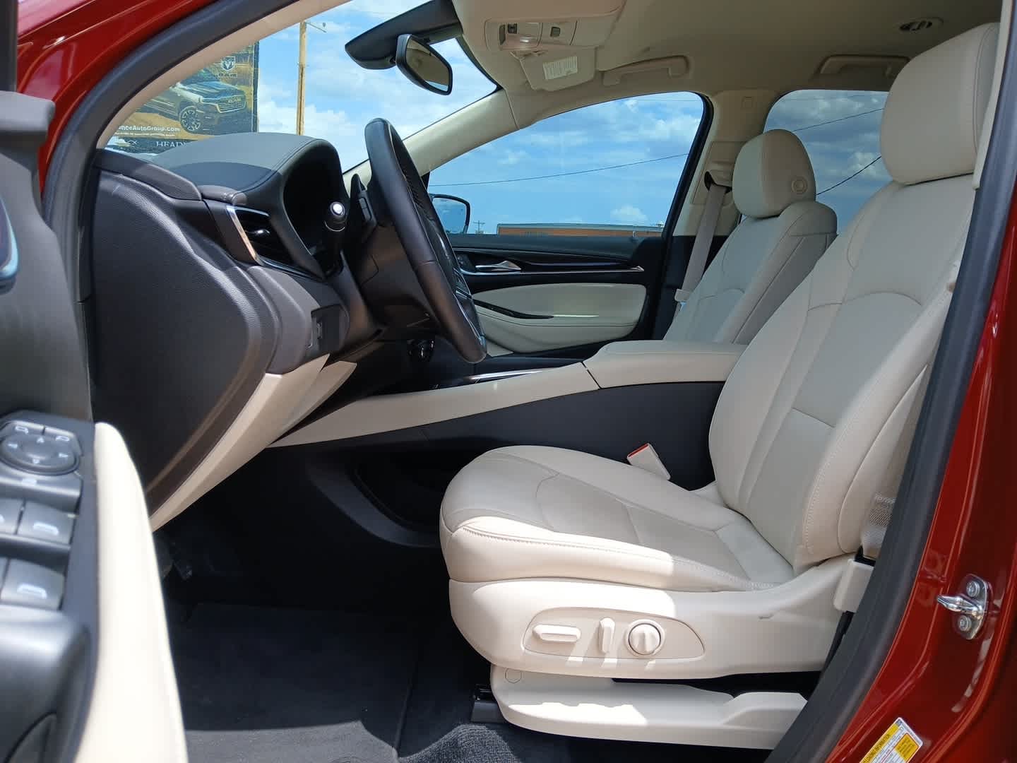 2023 Buick Enclave Essence FWD