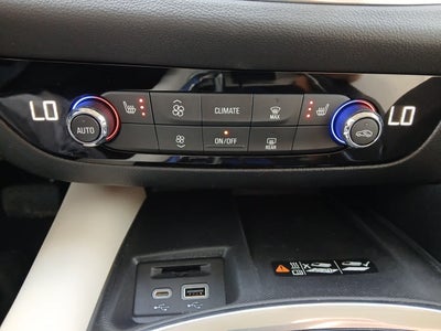 2023 Buick Enclave Essence FWD