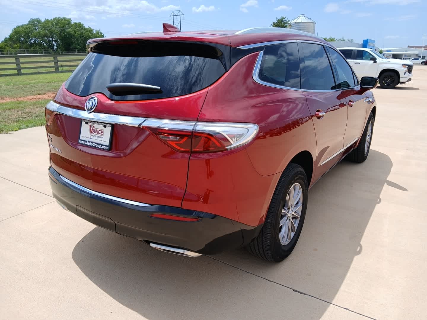 2023 Buick Enclave Essence FWD