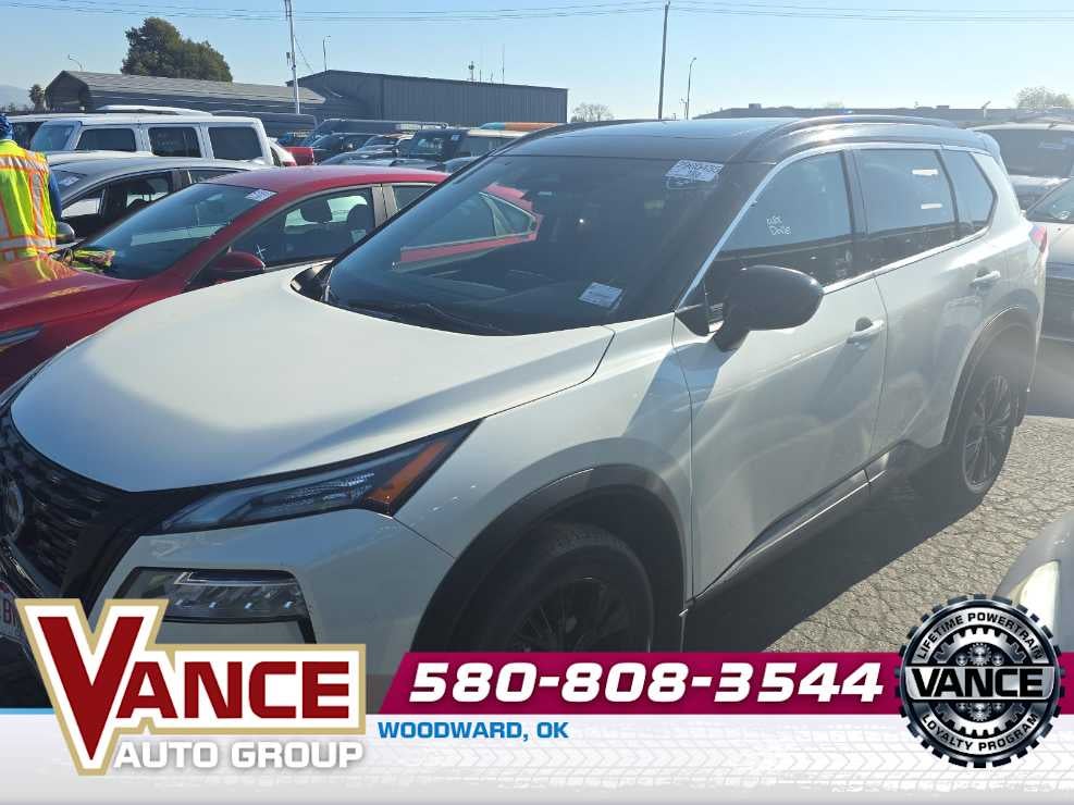 2023 Nissan Rogue SV FWD