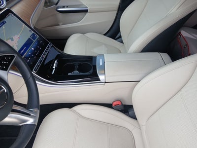 2025 Mercedes-Benz C 300 C 300