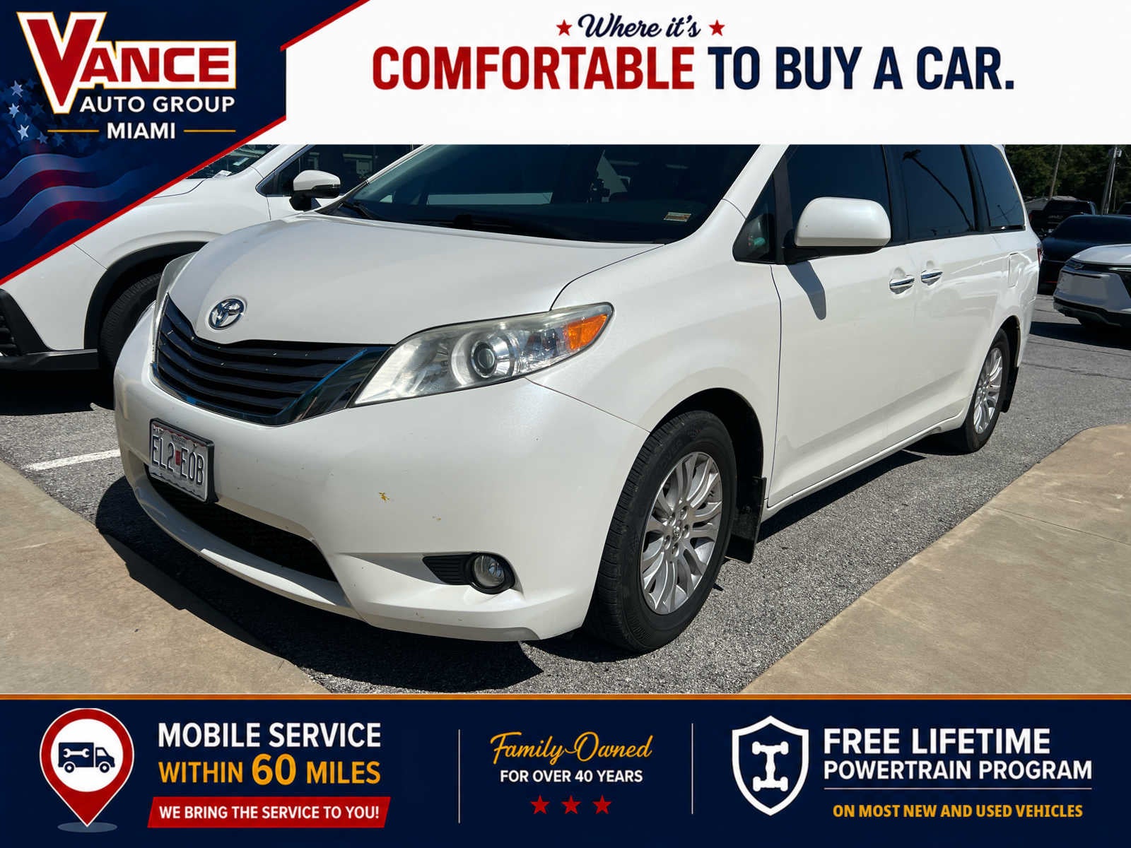 2017 Toyota Sienna XLE Auto Access Seat