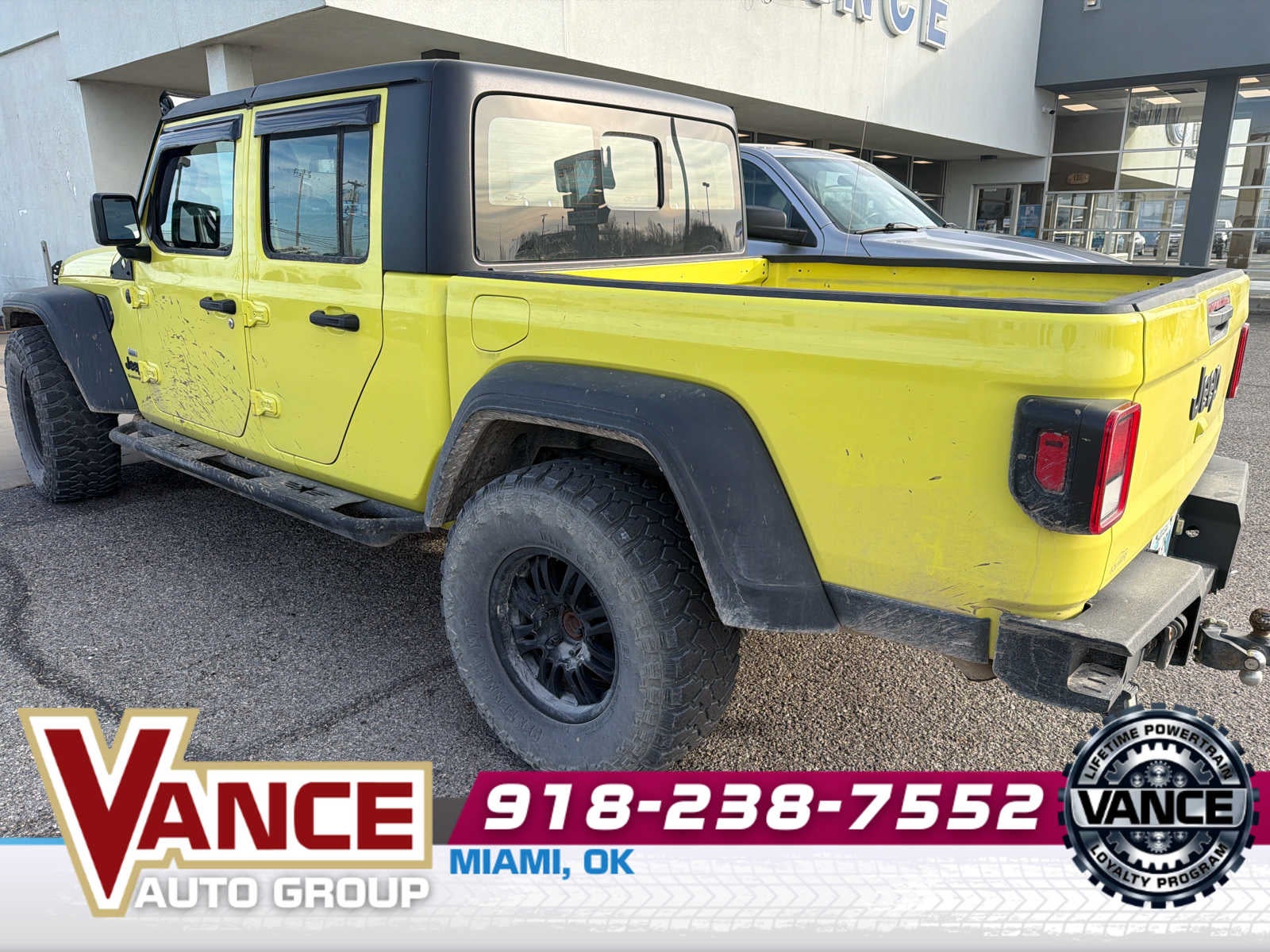 2023 Jeep Gladiator Sport