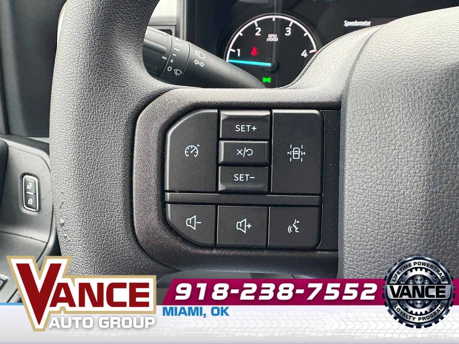 2025 Ford Super Duty F-350 SRW XL