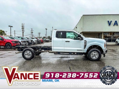 2025 Ford Super Duty F-350 SRW XL