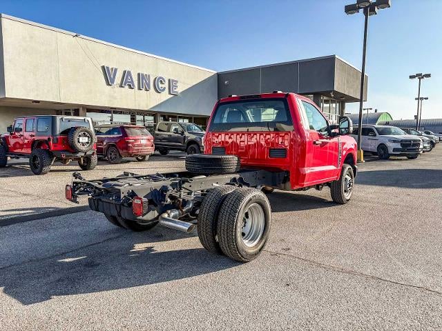 2025 Ford Super Duty F-350 DRW XL
