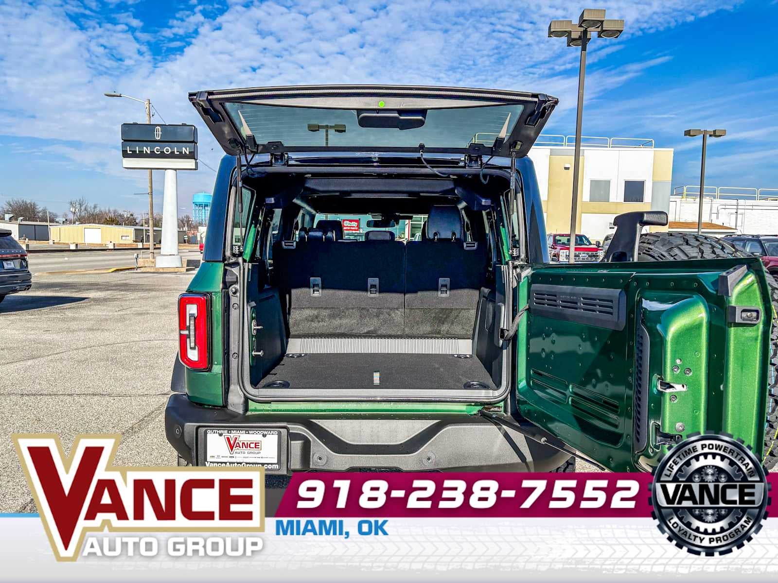 2025 Ford Bronco Outer Banks