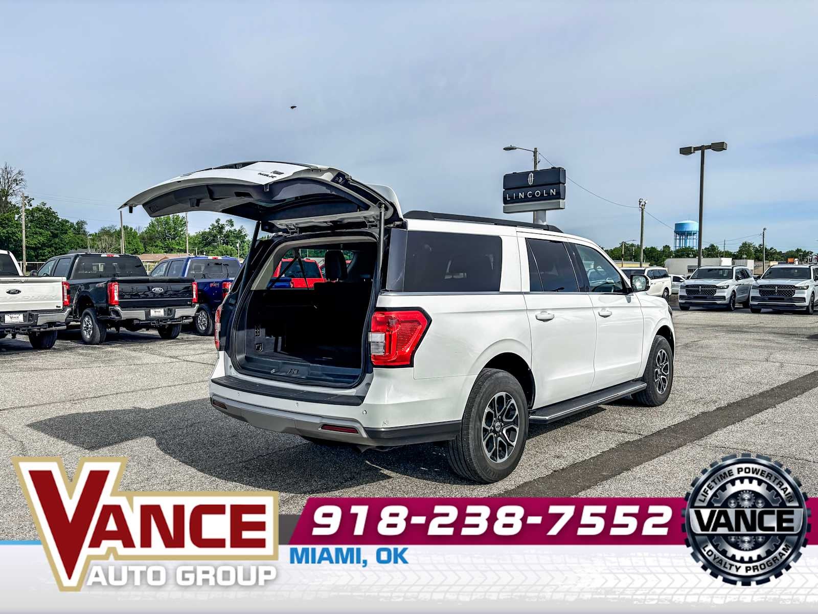 2023 Ford Expedition Max XLT