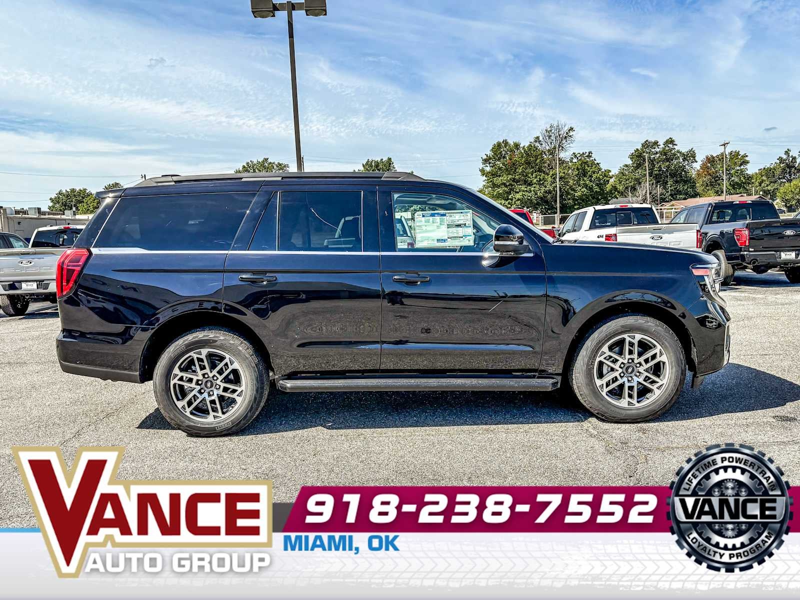 2025 Ford Expedition Active