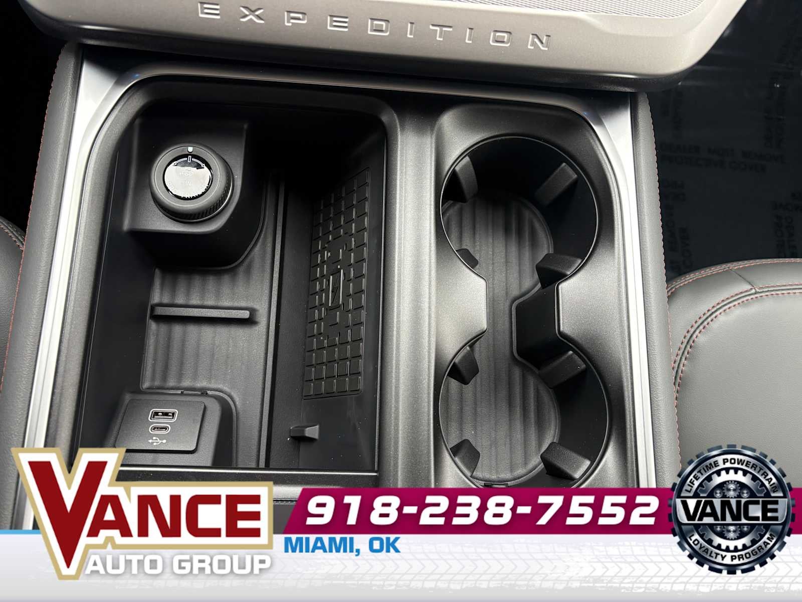 2025 Ford Expedition Active